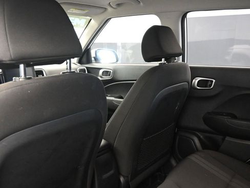 Used 2021 Hyundai Venue SEL w/ Cargo Package image 20