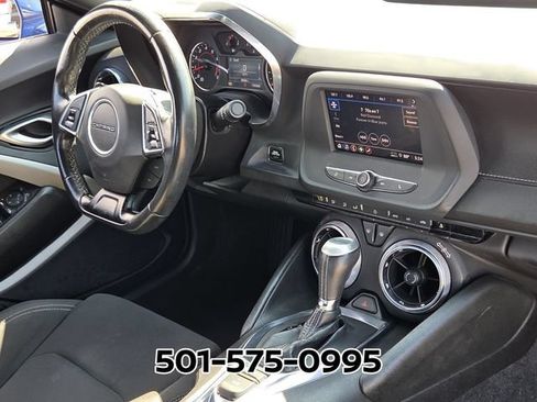 Used 2023 Chevrolet Camaro LT RWD image 15