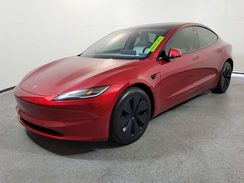 Used 2025 Tesla Model 3 Long Range RWD image 3