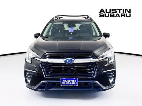 Used 2024 Subaru Ascent Limited w/ Technology Package image 2