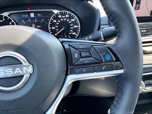 Used 2024 Nissan Altima 2.5 SL image 24