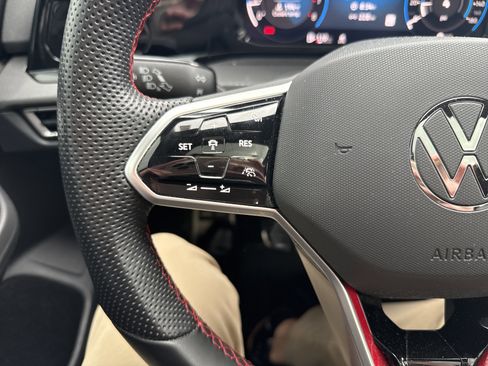 Used 2023 Volkswagen GTI Autobahn image 17