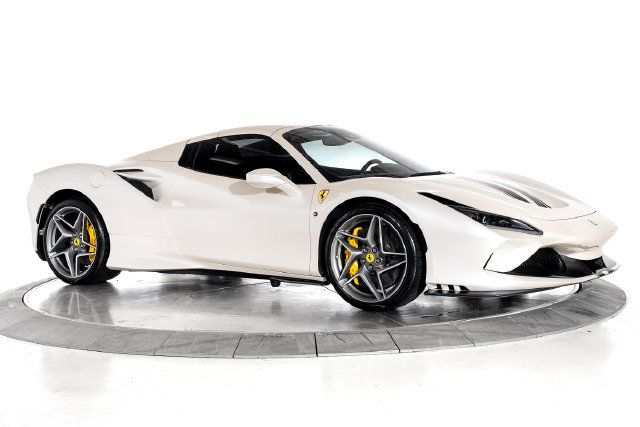 Used 2021 Ferrari F8 Tributo RWD image 14
