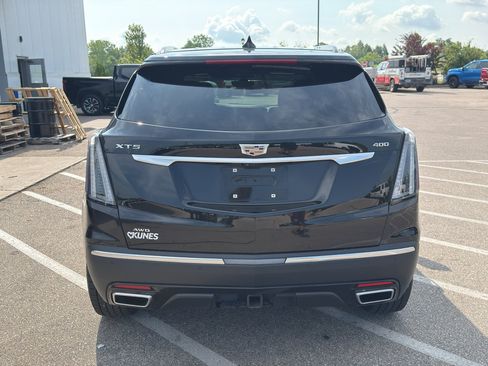 Used 2023 Cadillac XT5 Sportv w/ Technology Package AWD/4WD image 4
