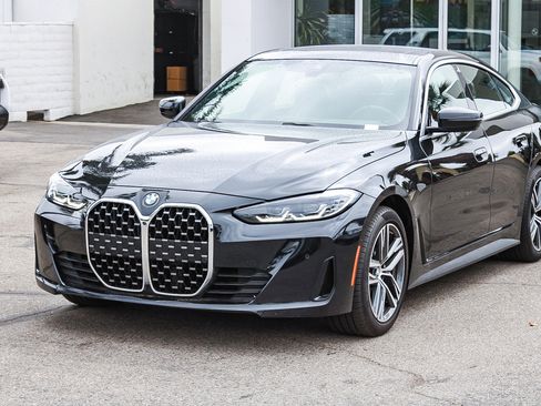 Used 2024 BMW 430i Gran Coupe w/ Convenience Package RWD image 3