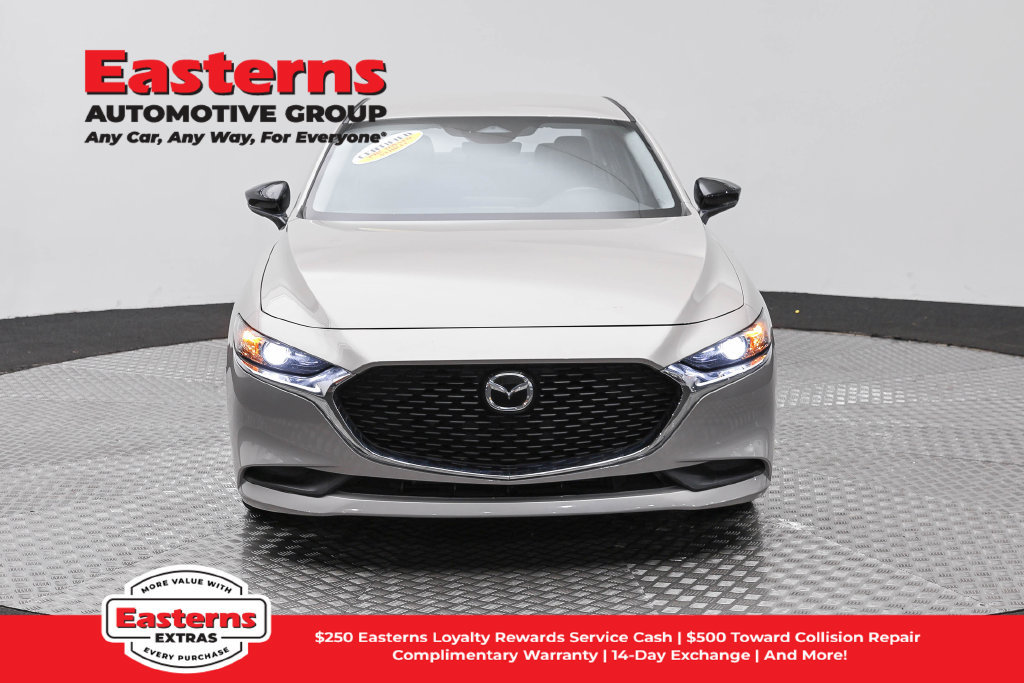 Used 2024 MAZDA MAZDA3 s FWD image 3