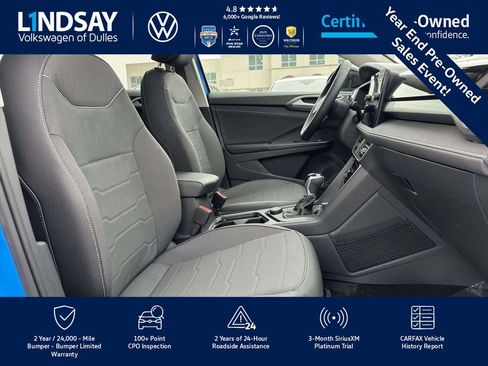 Certified 2025 Volkswagen Taos SE image 13
