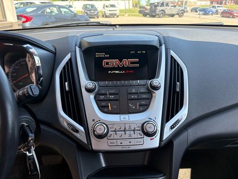Used 2017 GMC Terrain SLT w/ Open Road Package FWD image 26