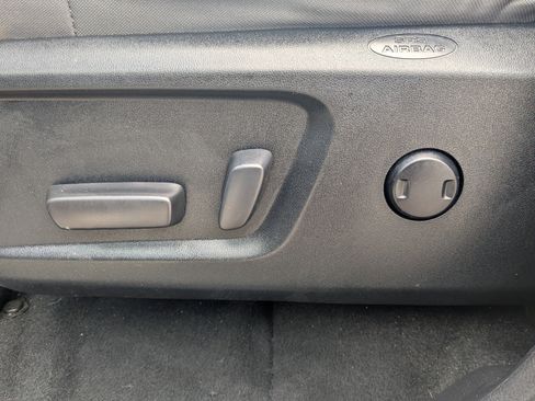 Used 2019 Toyota Tundra SR5 w/ TRD Off Road Package image 26