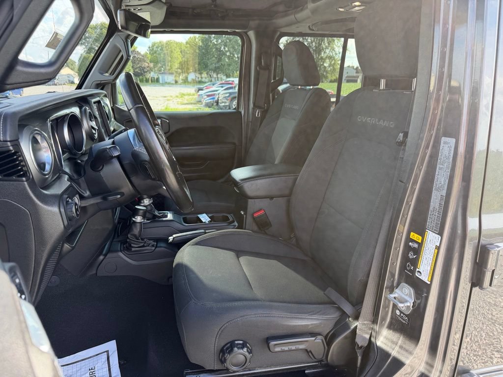 Used 2022 Jeep Gladiator Overland AWD/4WD image 4