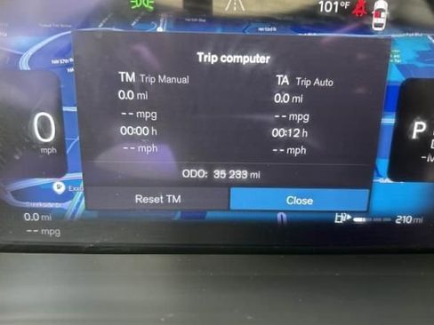 Used 2023 Volvo XC60 B5 Ultimate AWD/4WD image 22
