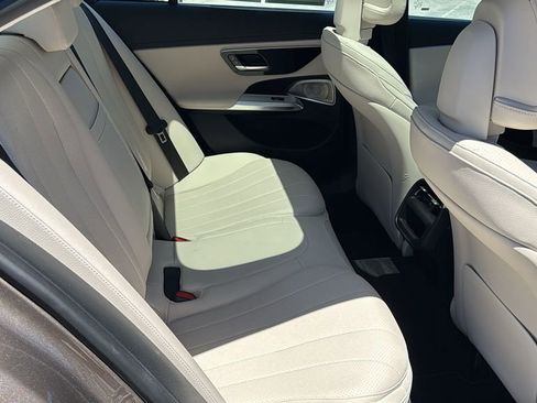 Certified 2024 Mercedes-Benz E 350 4MATIC Sedan image 15