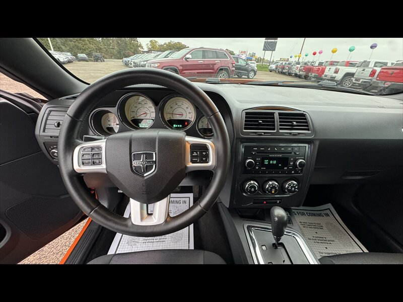 Used 2012 Dodge Challenger SXT RWD image 17