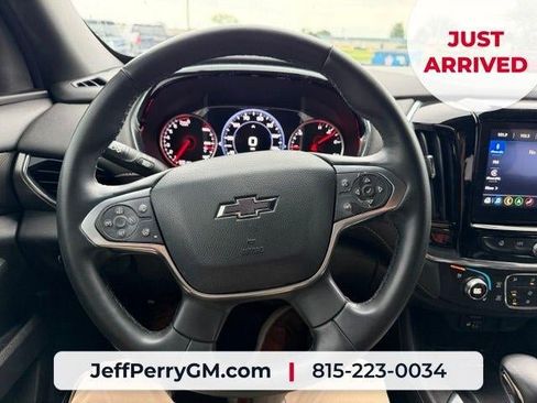Used 2023 Chevrolet Traverse Premier w/ Redline Edition AWD/4WD image 9