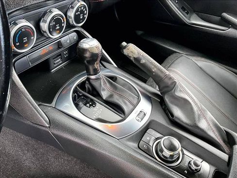 Used 2016 MAZDA MX-5 Miata Grand Touring RWD image 14