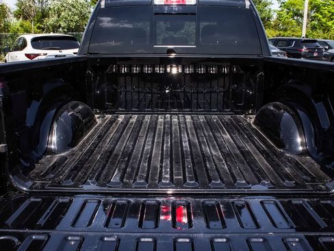 Used 2025 RAM 1500 Big Horn AWD/4WD image 41