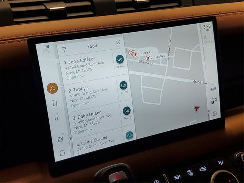 Used 2024 Land Rover Defender 130 X image 21