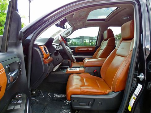 Used 2021 Toyota Tundra 1794 Edition AWD/4WD image 22