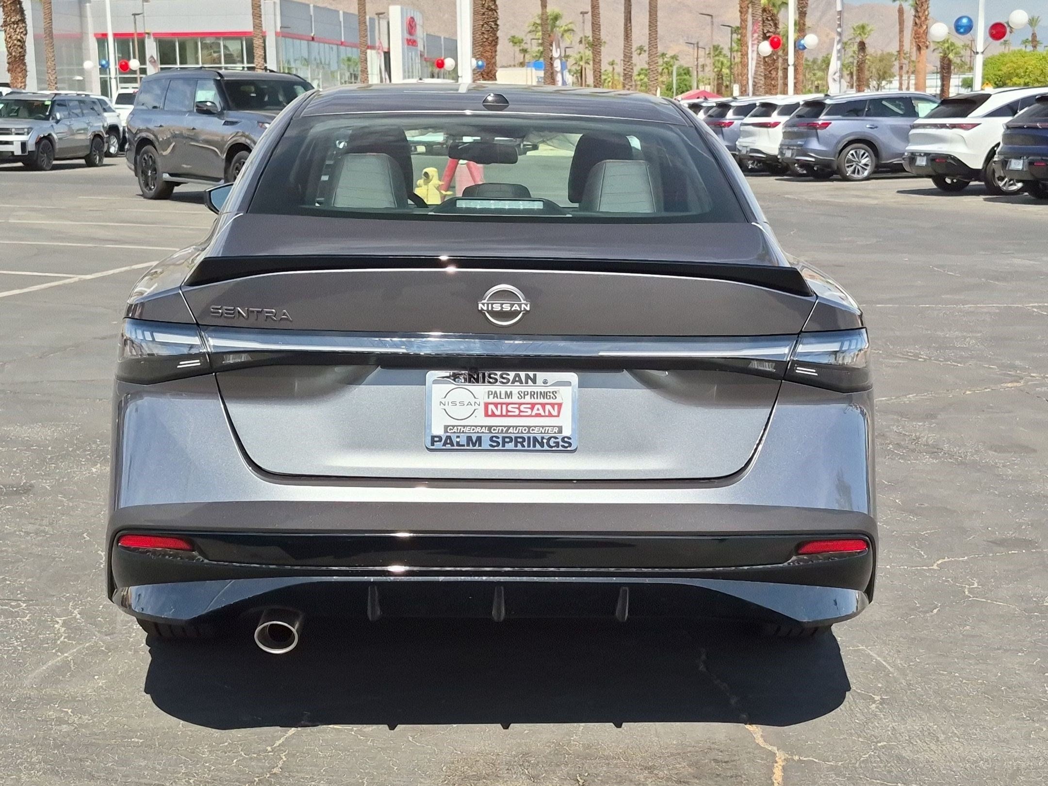 New 2027 Nissan Sentra SR w/ SR Premium Package FWD image 4