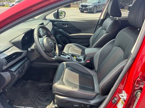 Certified 2025 Subaru Crosstrek 2.5i Limited w/ Crosstrek Mirror Package AWD/4WD image 10
