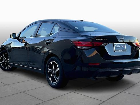 Used 2025 Nissan Sentra SV image 10