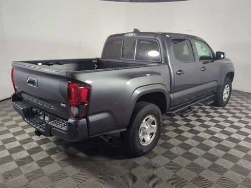 Used 2020 Toyota Tacoma SR AWD/4WD image 8