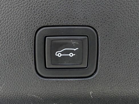 Used 2021 GMC Yukon Denali AWD/4WD image 35