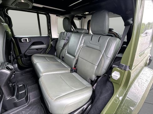Used 2024 Jeep Wrangler High Altitude AWD/4WD image 21