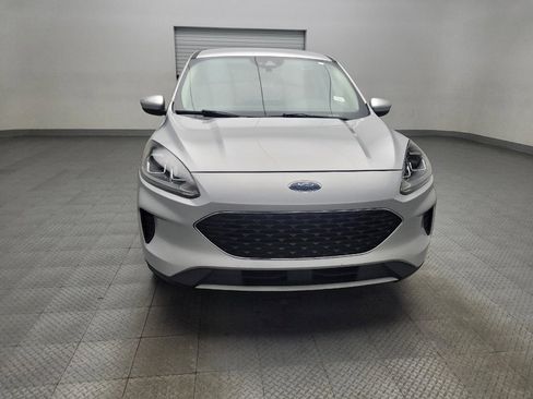 Used 2020 Ford Escape SE FWD image 14