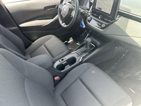 Used 2023 Toyota Corolla LE FWD image 12