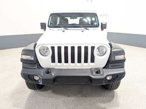 Used 2018 Jeep Wrangler Unlimited Sport AWD/4WD image 8