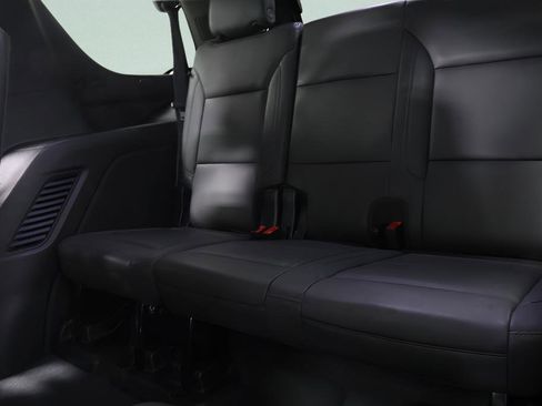 Used 2023 Chevrolet Tahoe LT image 22