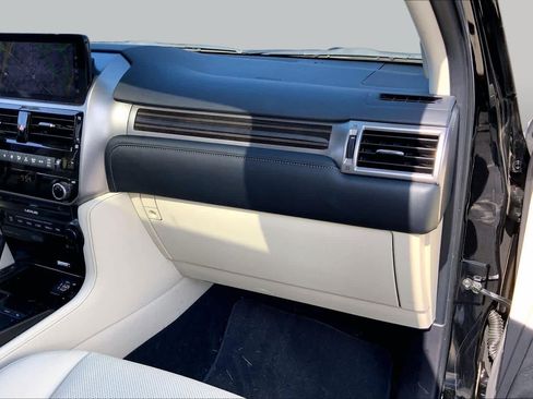 Certified 2023 Lexus GX 460 Premium AWD/4WD image 19
