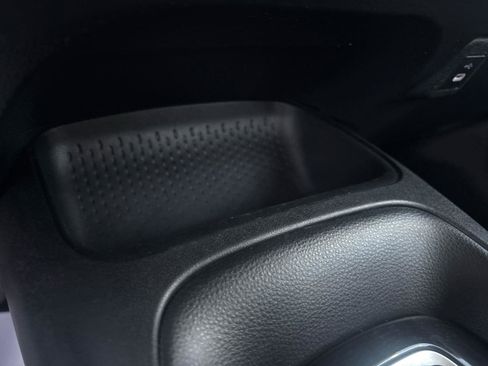 Used 2023 Toyota Corolla LE image 26