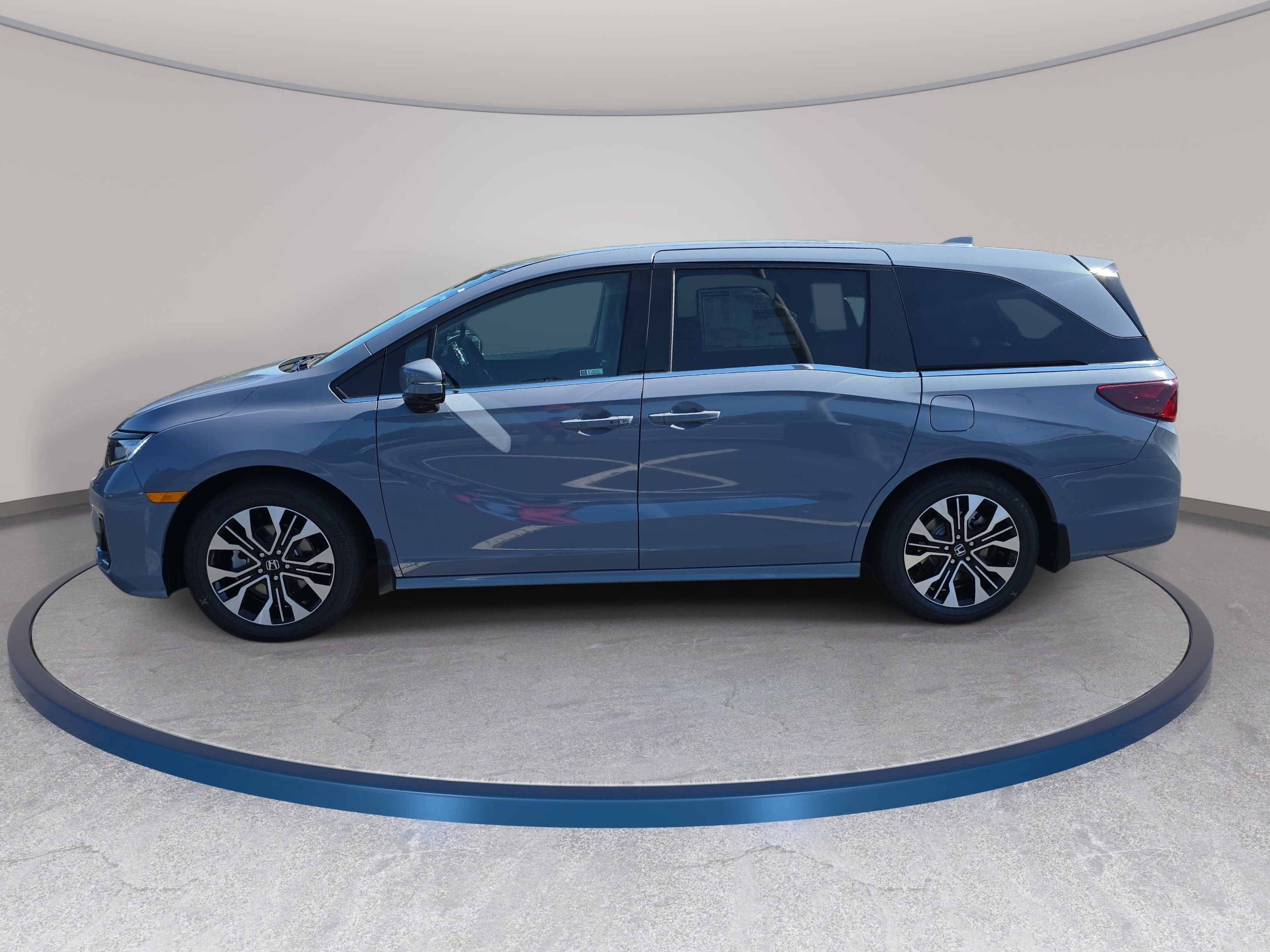 New 2027 Honda Odyssey Elite image 8