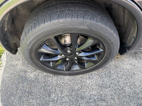 Used 2018 Dodge Durango GT w/ Technology Group AWD/4WD image 12