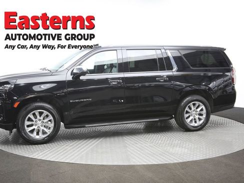 Used 2024 Chevrolet Suburban Premier RWD image 62