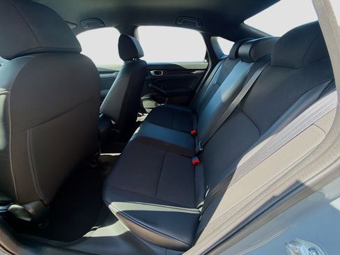 Used 2023 Honda Civic Sport image 22