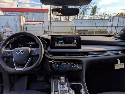 New 2026 INFINITI QX60 Sport image 19