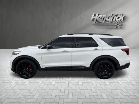 Used 2023 Ford Explorer ST w/ Equipment Group 401A AWD/4WD image 7
