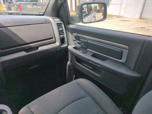 Certified 2024 RAM 1500 Classic Warlock image 18