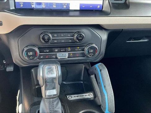 Certified 2023 Ford Bronco Wildtrak image 15