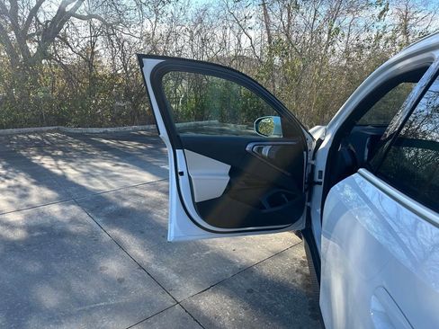 Certified 2026 BMW X3 xDrive30 w/ Premium Package image 9