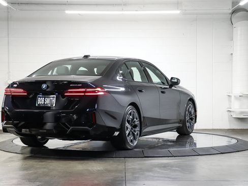 New 2027 BMW i5 eDrive40 w/ M Sport Package RWD image 6