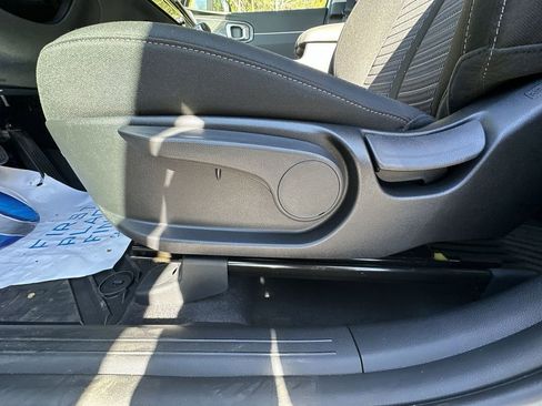 New 2026 Kia Sorento LX image 14