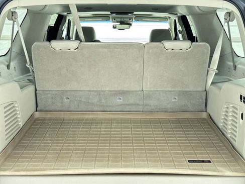 Certified 2016 Cadillac Escalade ESV Premium image 27