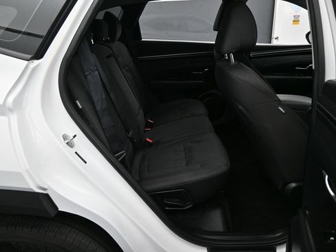 Used 2024 Hyundai Tucson SE FWD image 32