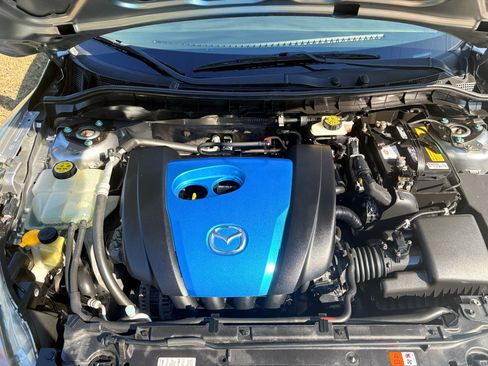 Used 2012 MAZDA MAZDA3 i Touring image 25