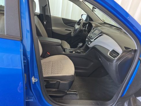 Used 2024 Chevrolet Equinox LS FWD image 18