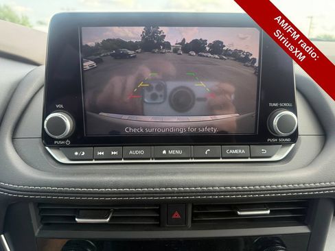 Used 2023 Nissan Rogue SV AWD/4WD image 24